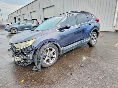 7FARW1H54HE****** 2017 Honda CR-V