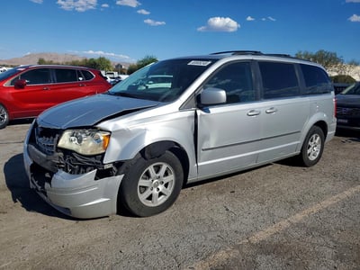 2010 Chrysler Town & Country