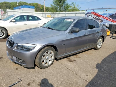 WBAPL5C57BA****** 2011 BMW 3 Series