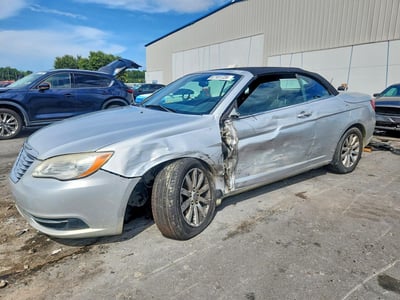 1C3BC2EG3BN****** 2011 Chrysler 200