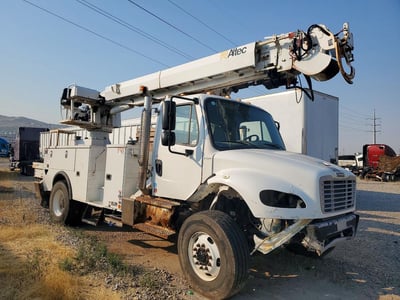 1FVDCXFC8LH****** 2020 Freightliner M2 106 Medium Duty