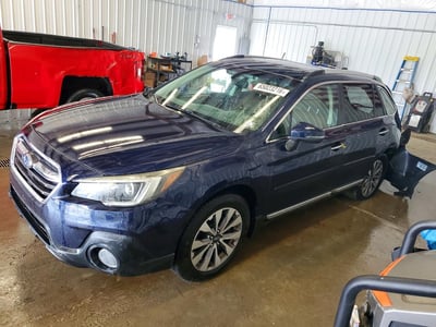 4S4BSATCXJ3****** 2018 Subaru Outback