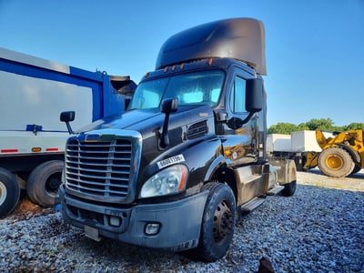 1FUBGBDV2HL****** 2017 Freightliner Cascadia 113