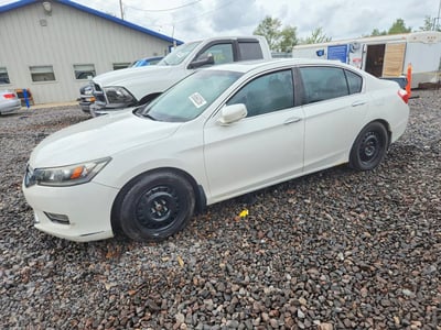 1HGCR2F80DA****** 2013 Honda Accord