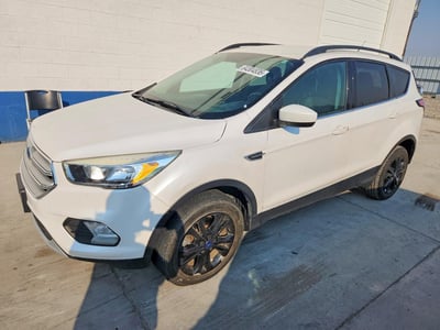1FMCU9GD7JU****** 2018 Ford Escape