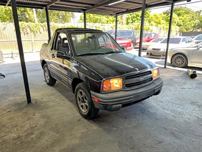 2CNBE18C736****** 2003 Chevrolet Tracker