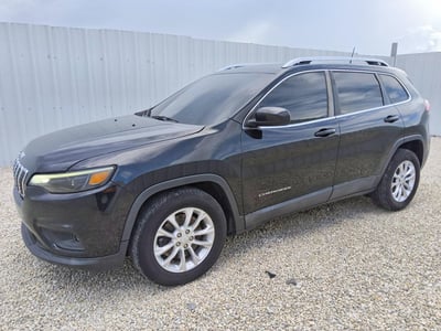 1C4PJLCB7KD****** 2019 Jeep Cherokee