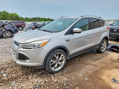 1FMCU9J98GU****** 2016 Ford Escape
