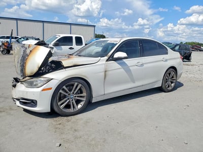 WBA3A5C57EJ****** 2014 BMW 3 Series