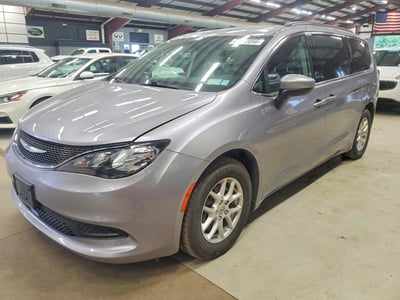 2021 Chrysler Voyager