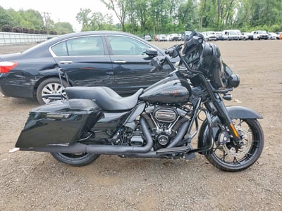 2020 Harley-Davidson FLHXS