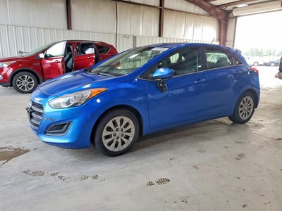 KMHD35LH5HU****** 2017 Hyundai Elantra