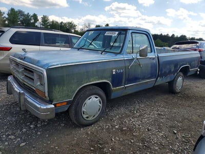 1B7FD14H2HS****** 1987 Dodge Ram Van
