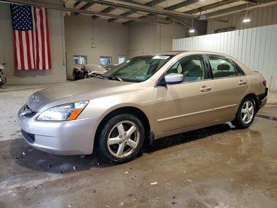 1HGCM56664A****** 2004 Honda Accord