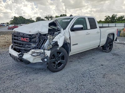 1GTR1LEC7JZ****** 2018 GMC Sierra 1500