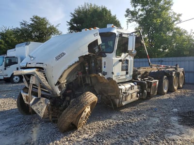 1M2GR4NC6RM****** 2024 Mack Granite