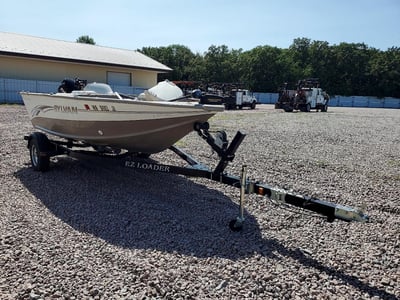 SYL5562***** 2004 Other 1600 Expedition Dc