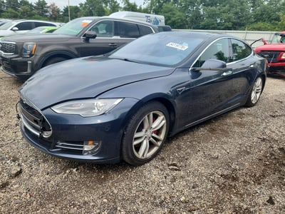 5YJSA1H24FF****** 2015 Tesla Model S
