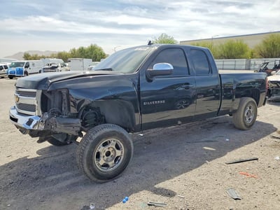 1GCRCSE09DZ****** 2013 Chevrolet Silverado 1500