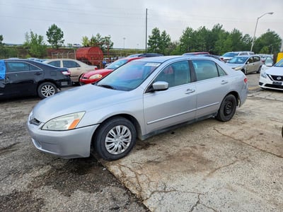 1HGCM56383A****** 2003 Honda Accord