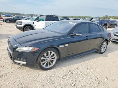 SAJBL4BN8HC****** 2017 Jaguar XF
