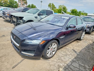 SAJBD4BV3HC****** 2017 Jaguar XF
