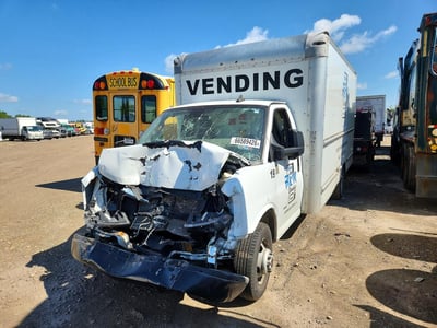 7GZ37TCG1KN****** 2019 GMC Savana