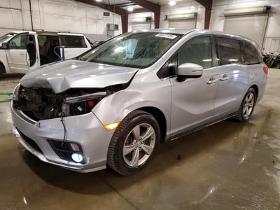 5FNRL6H55JB****** 2018 Honda Odyssey