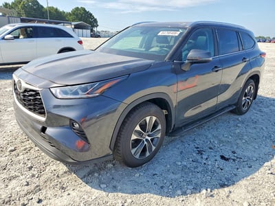 5TDGZRBH8MS****** 2021 Toyota Highlander