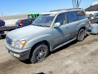 JTJHT00WX13****** 2001 Lexus LX 470