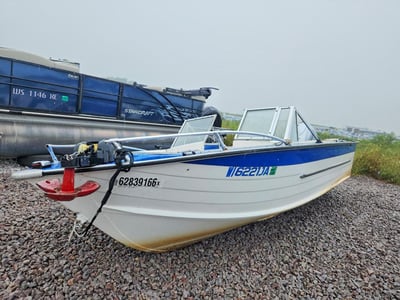 STR2768***** 1973 Startcraft Boat