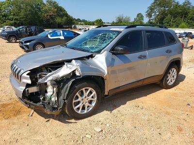 1C4PJLAB6HW****** 2017 Jeep Cherokee