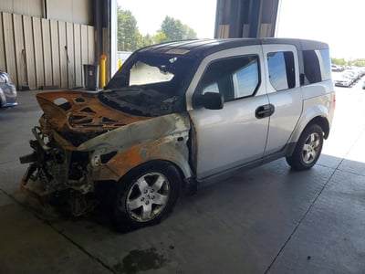 5J6YH17573L****** 2003 Honda Element