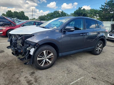 2T3RFREV5JW****** 2018 Toyota RAV4