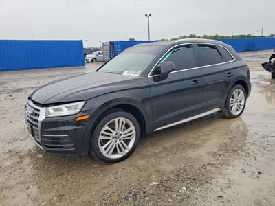 WA1BNAFY4K2****** 2019 Audi Q5