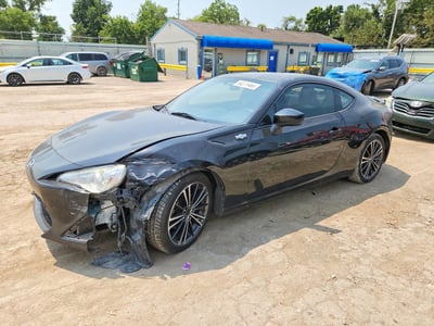JF1ZNAA19F8****** 2015 Scion FR-S