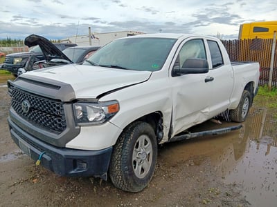 5TFUM5F1XKX****** 2019 Toyota Tundra