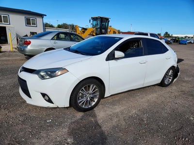 5YFBURHE5EP****** 2014 Toyota Corolla