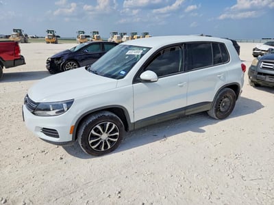 WVGAV7AX4JK****** 2018 Volkswagen Tiguan