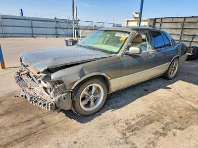 2MEFM74W94X****** 2004 Mercury Grand Marquis