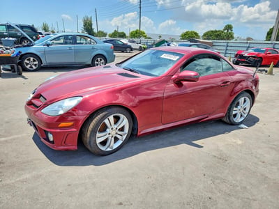 WDBWK5EA0BF****** 2011 Mercedes-Benz SLK-Class