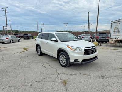 5TDBKRFH1ES****** 2014 Toyota Highlander