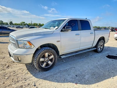 1C6RR7LT0FS****** 2015 RAM 1500
