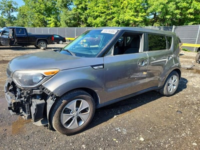 KNDJN2A25G7****** 2016 Kia Soul
