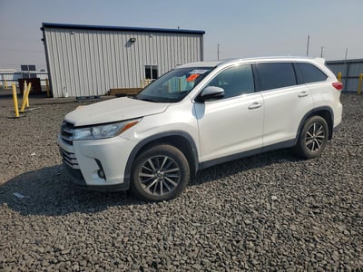 5TDJZRFH2KS****** 2019 Toyota Highlander