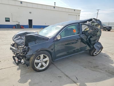 1VWBP7A3XEC****** 2014 Volkswagen Passat