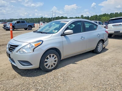 3N1CN7AP7K****** 2019 Nissan Versa