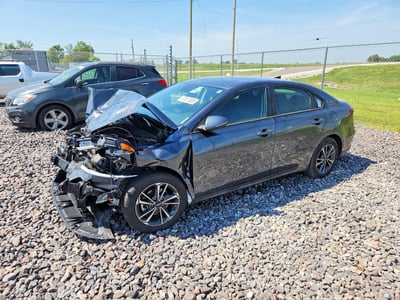 3KPF24AD8RE****** 2024 Kia Forte