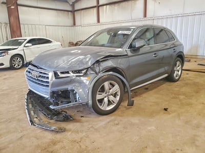 WA1BNAFY9K2****** 2019 Audi Q5
