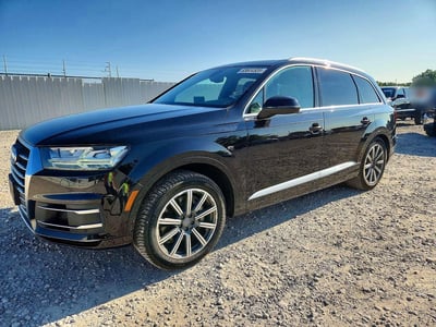 WA1LAAF72HD****** 2017 Audi Q7
